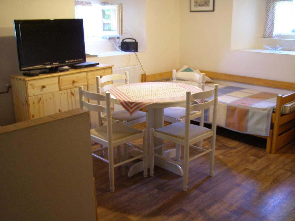 Apartman Dvorecna Loučovice Exterior foto